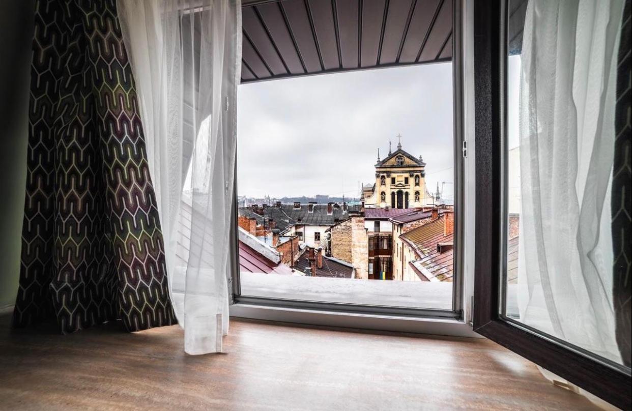 Apartment Ploscha Rynok Lviv Bagian luar foto