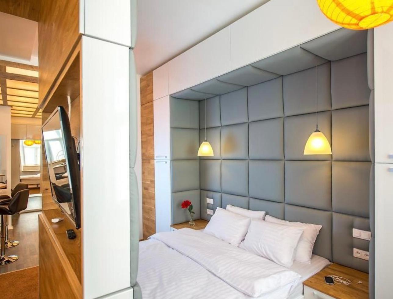 Apartment Ploscha Rynok Lviv Bagian luar foto