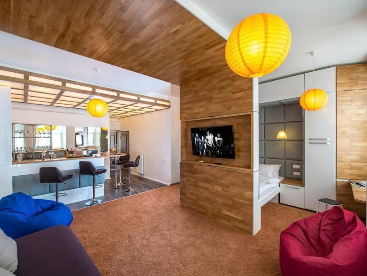 Apartment Ploscha Rynok Lviv Bagian luar foto