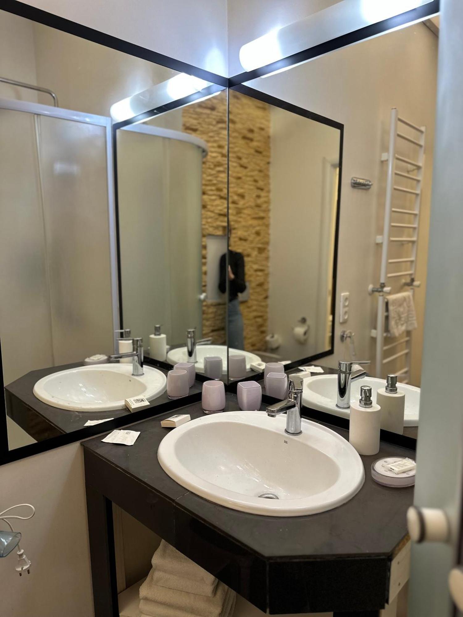 Apartment Ploscha Rynok Lviv Bagian luar foto